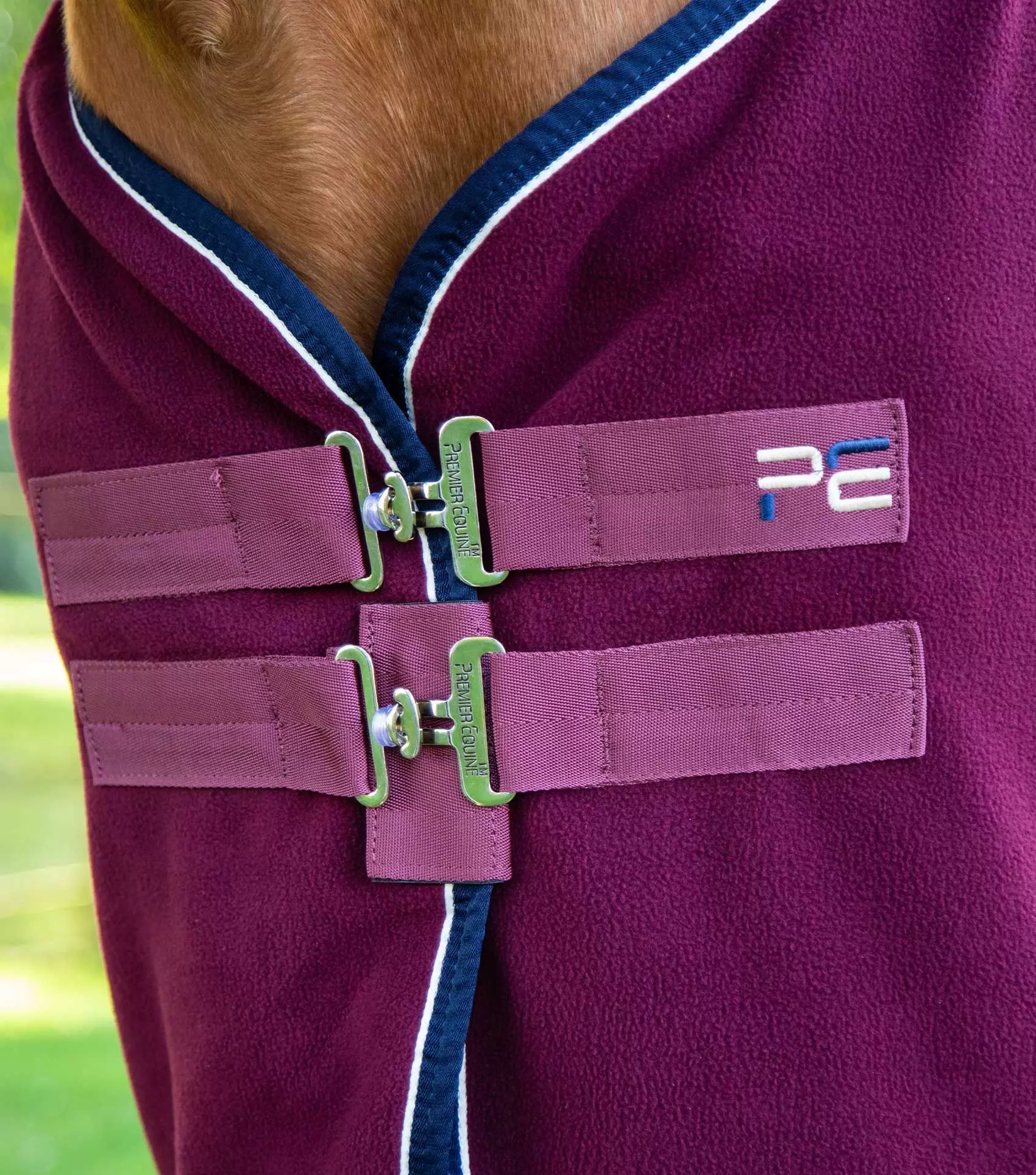 Premier Equine Asure Fleece Rug 4 Premier Equine Asure Fleece Rug - Image 2