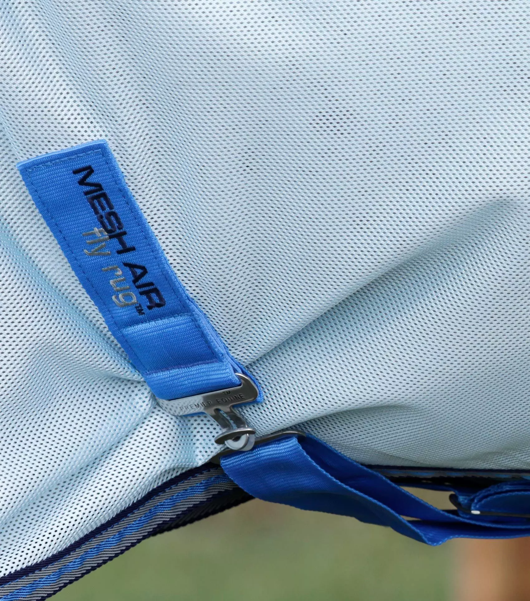 Premier Equine Combo Mesh Air Fly Rug With Surcingles 8 Premier Equine Combo Mesh Air Fly Rug With Surcingles - Image 6