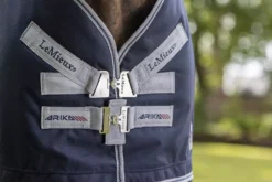 LeMieux Arika Storm-Tek Rug 100g 40 LeMieux Arika Storm-Tek Rug 100g -Horse Supplies Sale lm stormtekcloseup1 lr 1 6 jpg